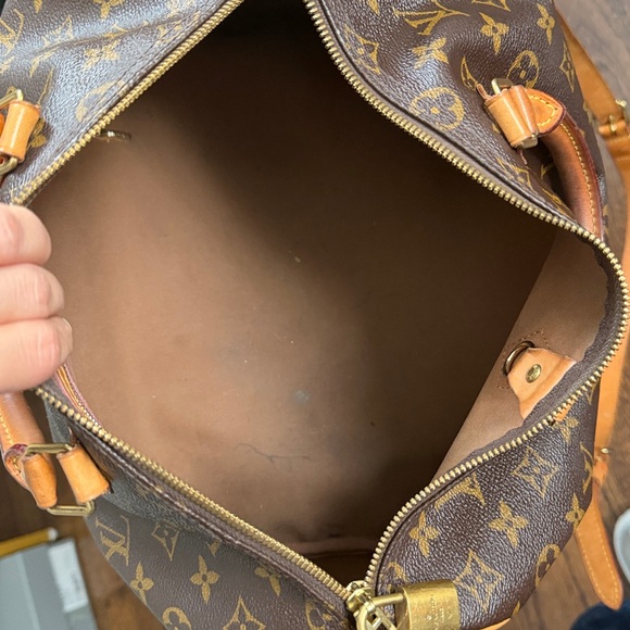 Louis Vuitton Speedy Bandoulière 35 - Picture 9 of 13